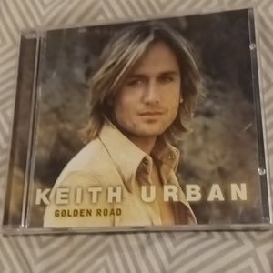 3 Keith urban CDs